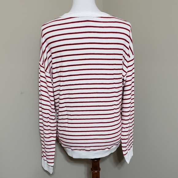 Red and white striped sweater - Picture 3 of 4